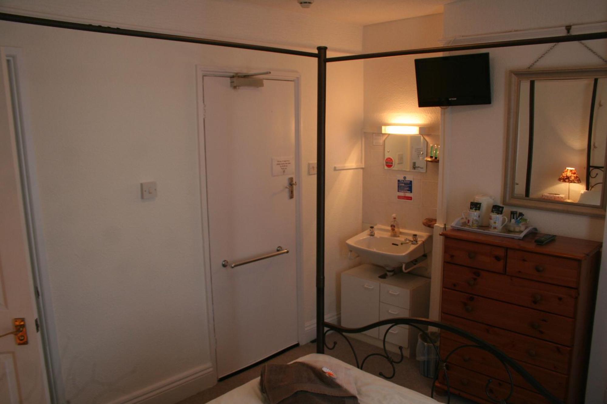 The Haldon Guest House Paignton Εξωτερικό φωτογραφία